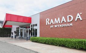 Ramada By Wyndham Campinas Viracopos Hotel